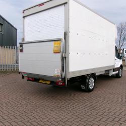 FORD TRANSIT 350 LUTON 14FT 2.2 125PS